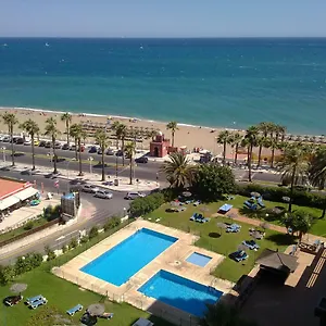 https://aloha-playa-precioso-estudio-en-primera-linea-de-playa.es-andalucia.com